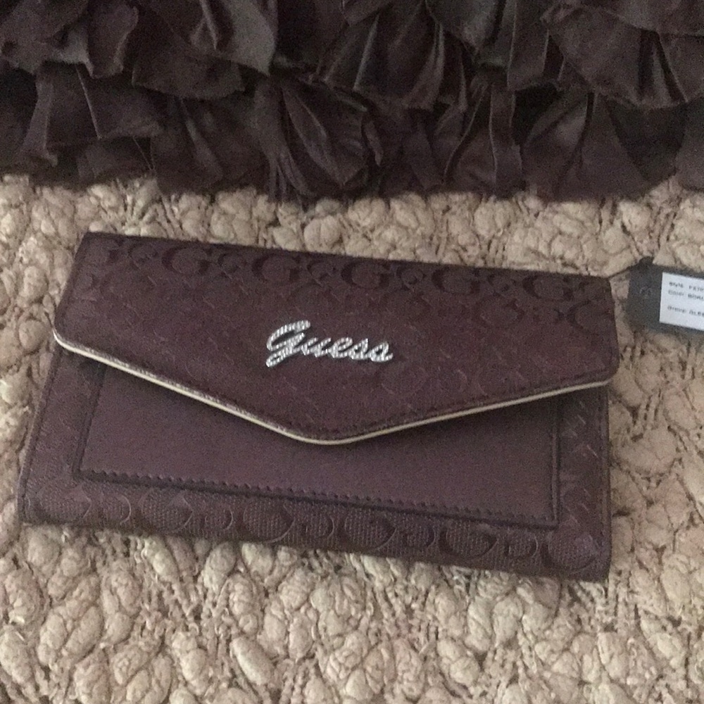Guess wallet